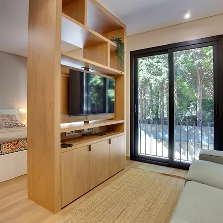 Jardins Da Aurora - Cozy With Private Garden And Parking شقة براغا